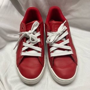 Puma Leather Basketball Court Shoes Size 7 (37.5) Red & White with Puma Laces.